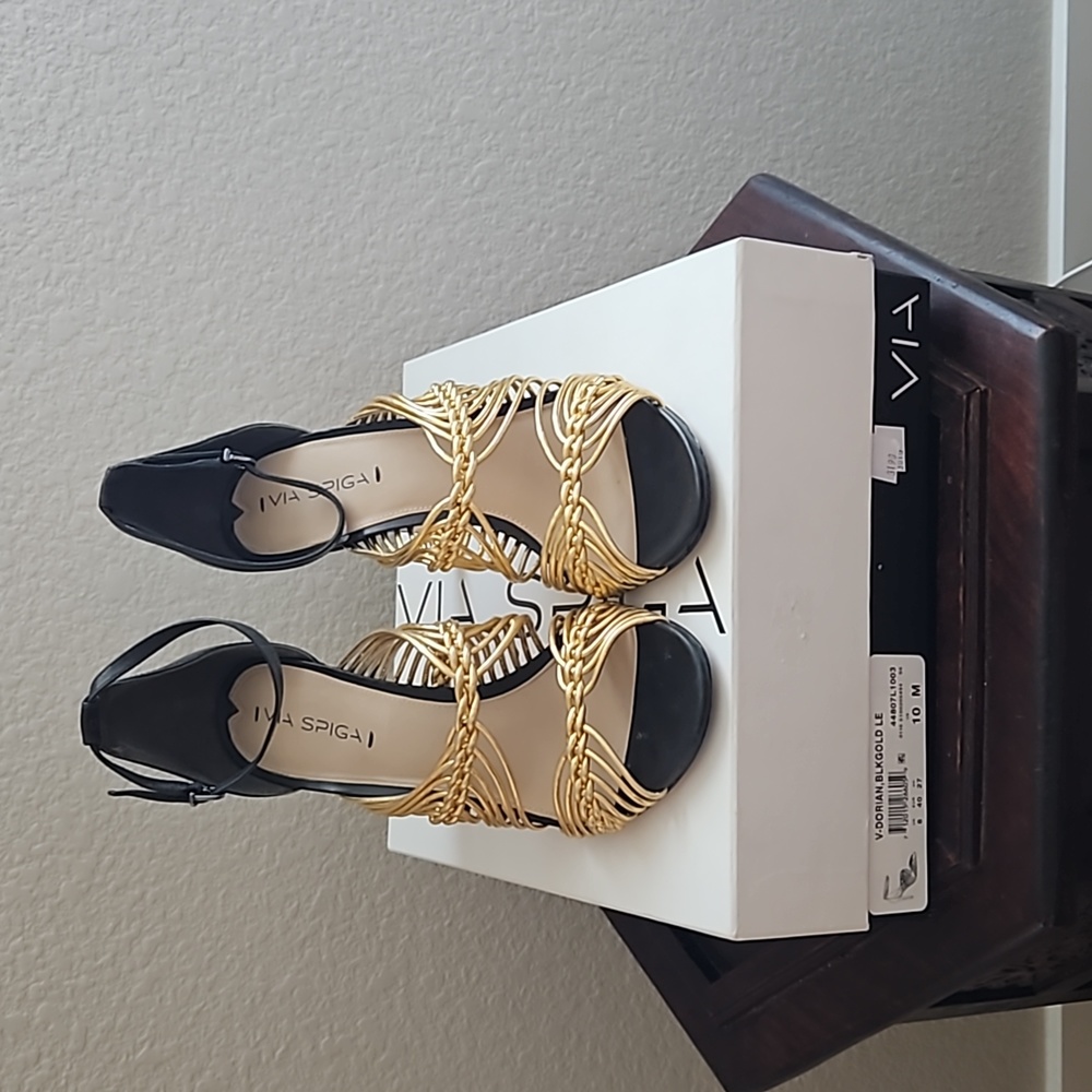 Via Spiga Dorian Strappy Sandal